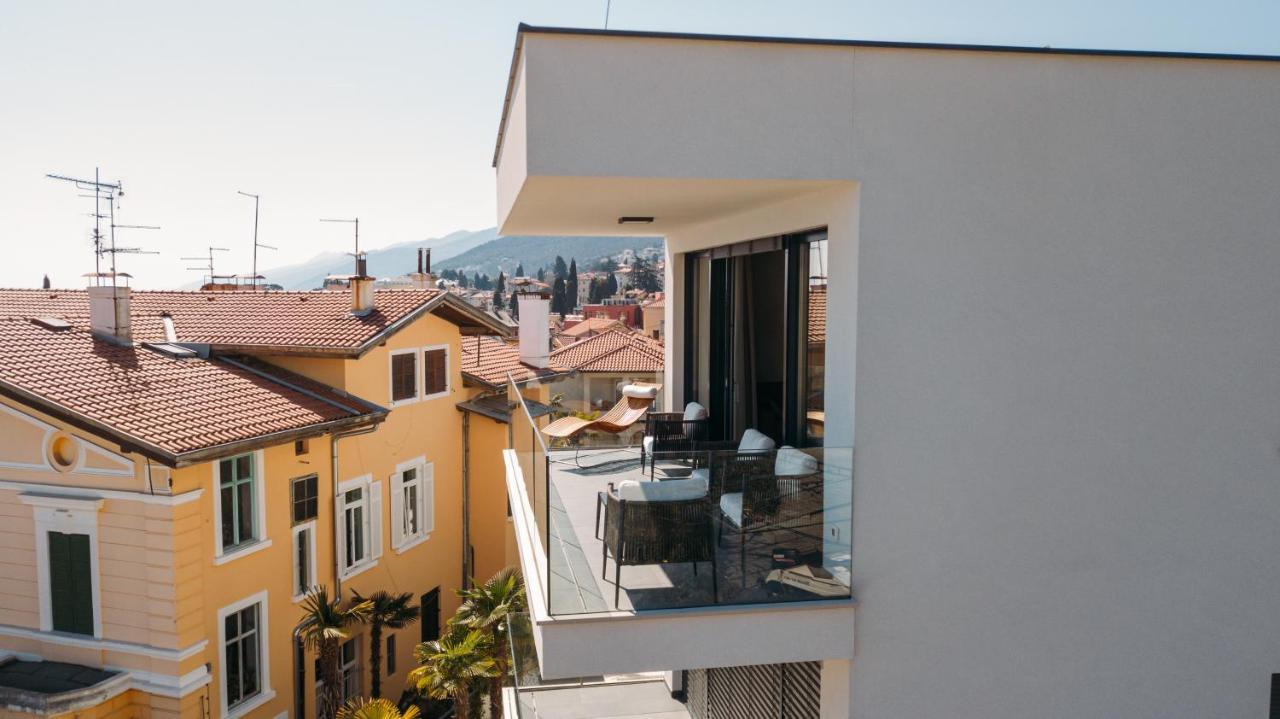 Luxury Apartment Iris Adriatica ***** Opatija Dış mekan fotoğraf