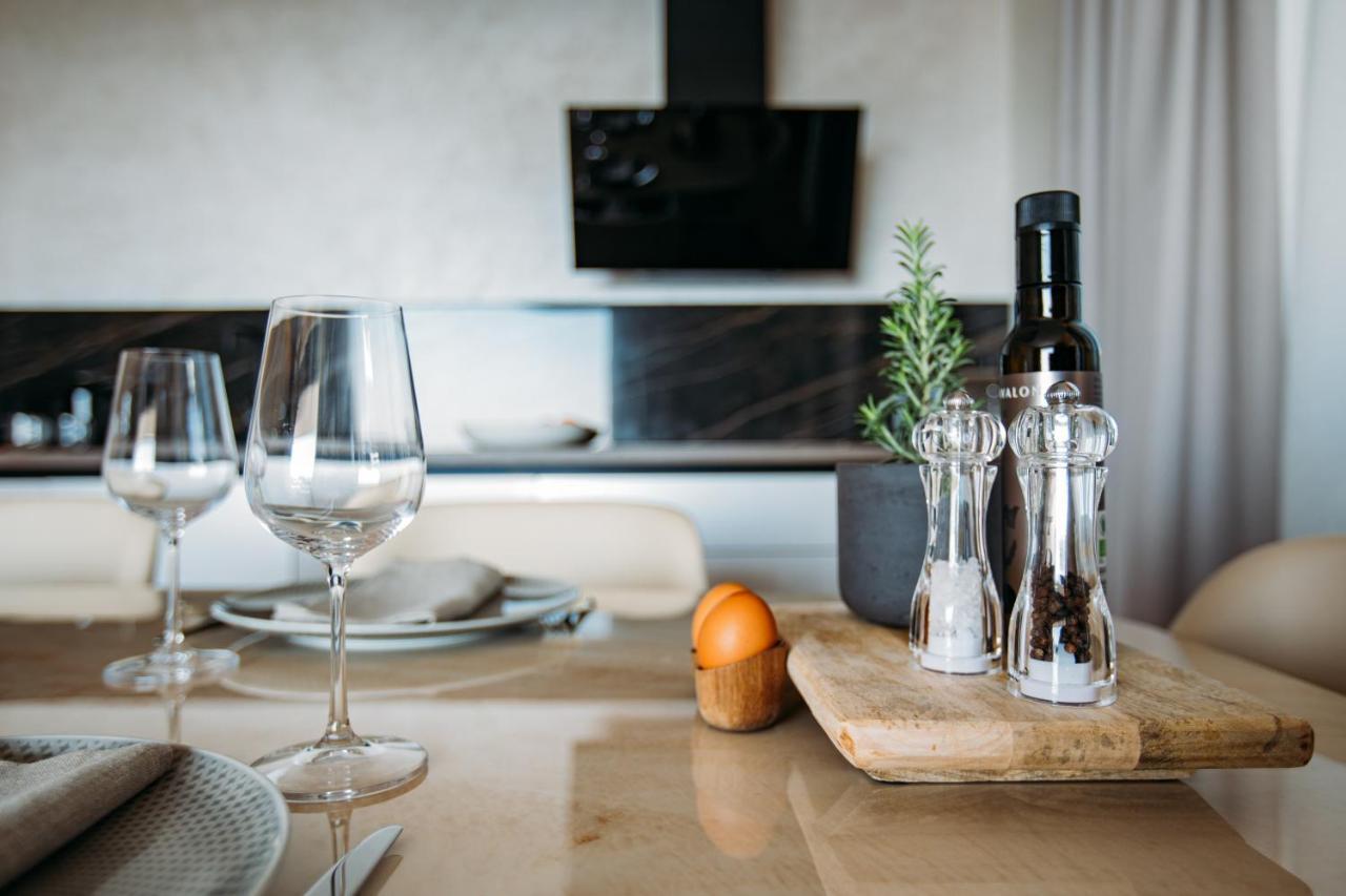 Luxury Apartment Iris Adriatica ***** Opatija Dış mekan fotoğraf