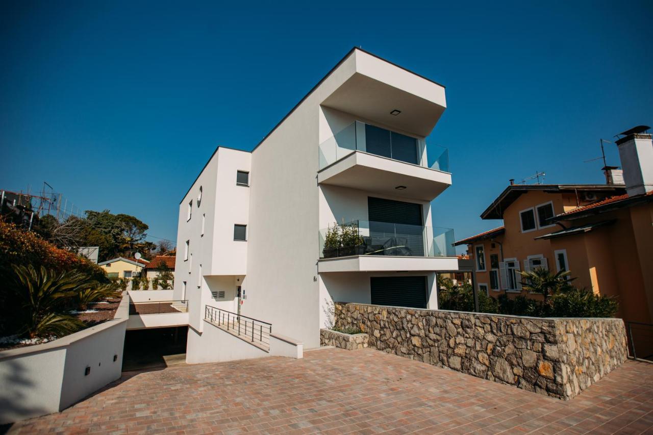 Luxury Apartment Iris Adriatica ***** Opatija Dış mekan fotoğraf