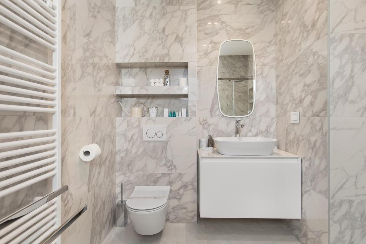 Luxury Apartment Iris Adriatica ***** Opatija Dış mekan fotoğraf